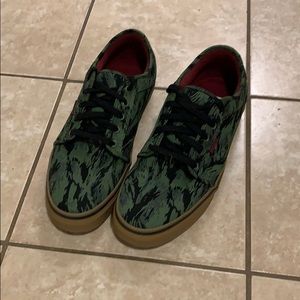 Brand new Vans